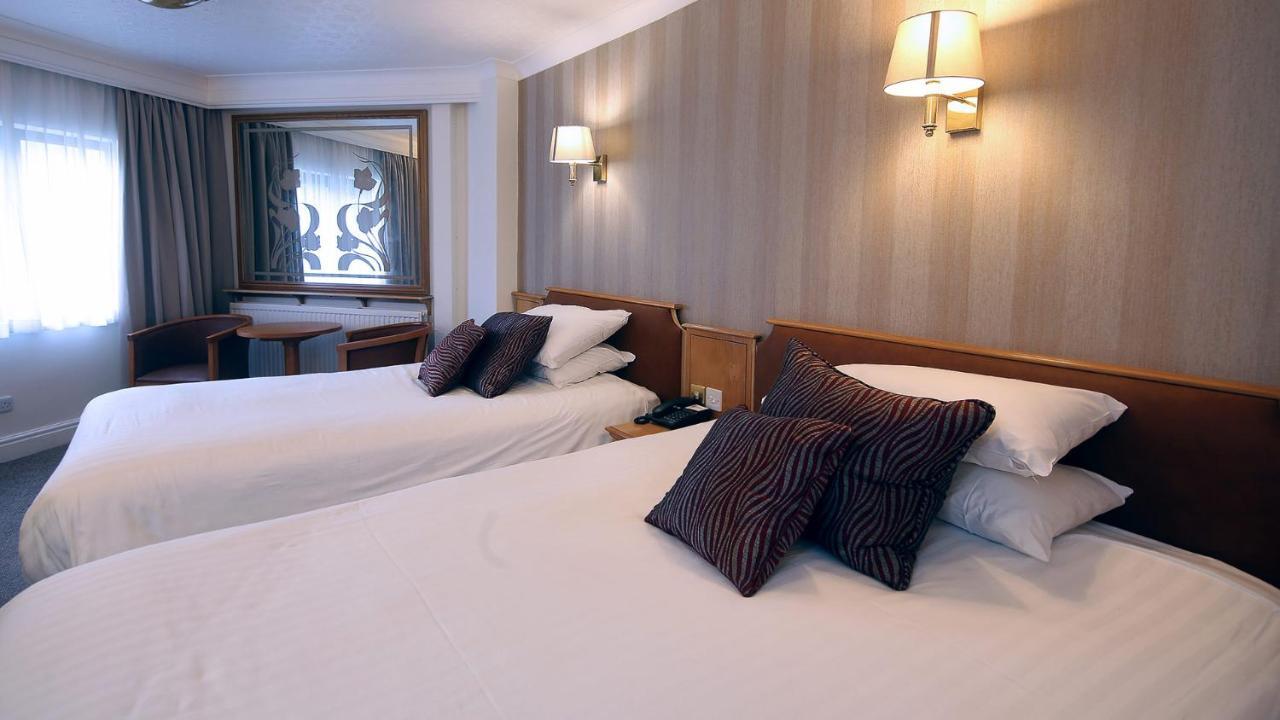 Bredbury Hall Hotel Stockport Exteriör bild