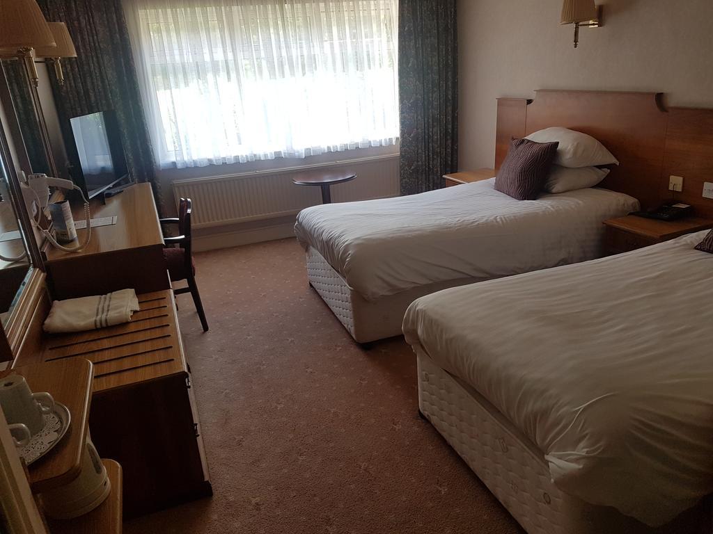 Bredbury Hall Hotel Stockport Exteriör bild