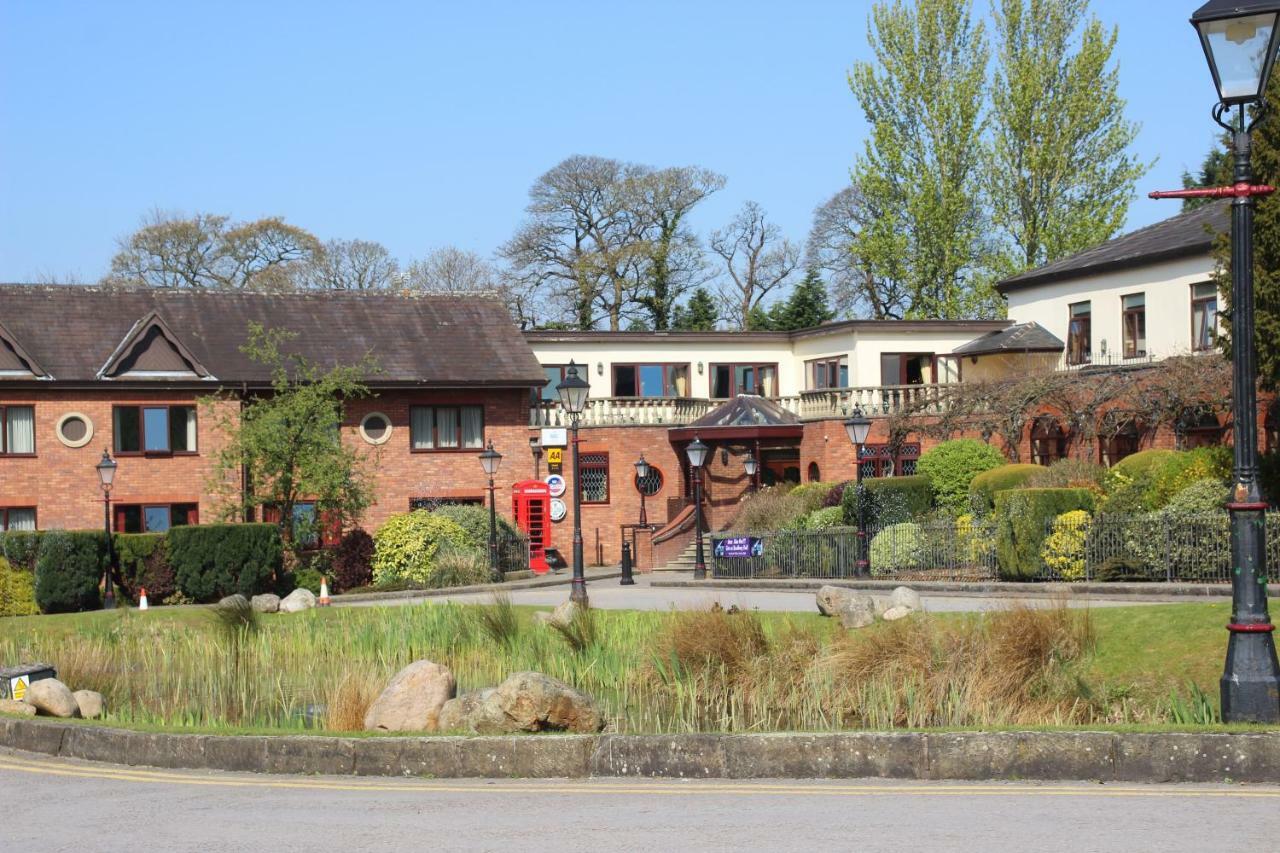 Bredbury Hall Hotel Stockport Exteriör bild